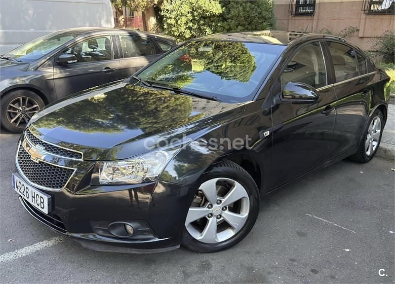 Negro Usado 2011 Chevrolet Cruze LT Berlina | 4200 € (Buen precio) - Imagen 1/4