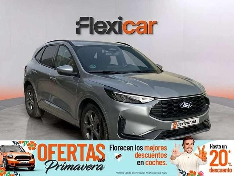Usado Ford Kuga ST-Line 150 CV (110 kW) 2025 Gris SUV