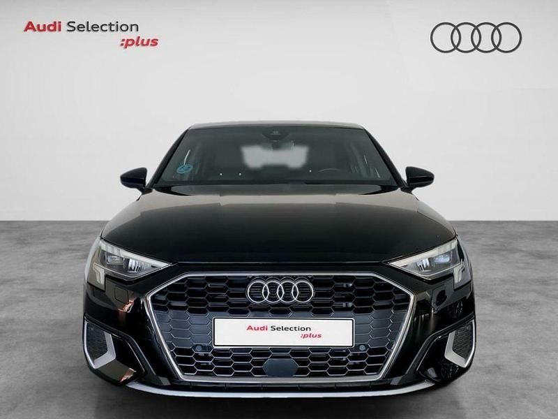 Usado Audi A3 Advanced Plus 116 CV (85 kW) 2022 Negro Berlina