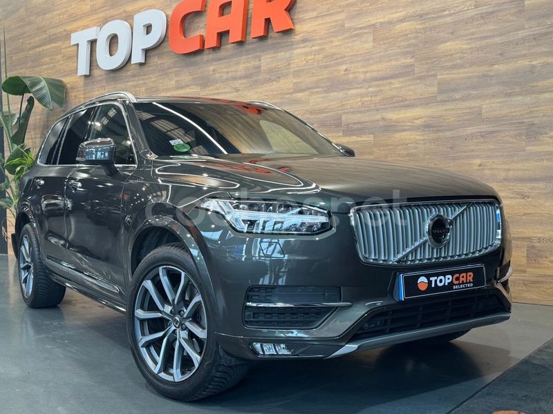 Gris / plata Usado 2019 Volvo XC90 Inscription SUV | 44.990 € (Un poco caro) - Imagen 1/4