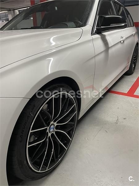 Usado BMW 318 M Performance 150 CV (110 kW) 2018 Blanco Familiar