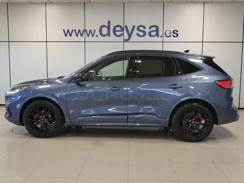 Usado Ford Kuga ST-Line X 190 CV (139 kW) 2023 Azul SUV