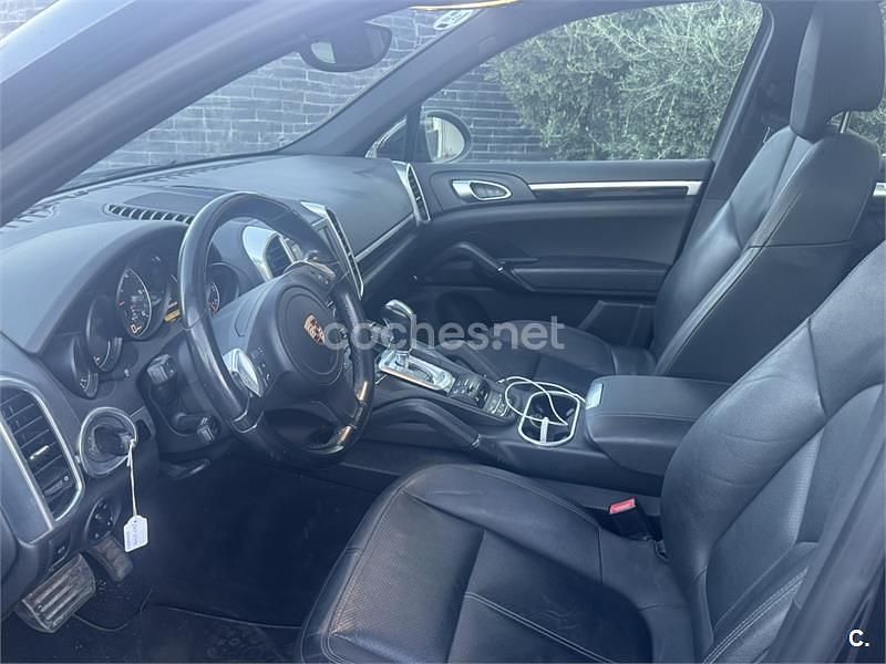 Usado Porsche Cayenne Platinum Edition 245 CV (180 kW) 2014 Negro SUV