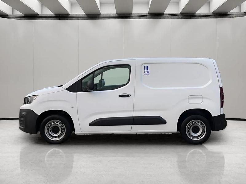 Usado Peugeot Partner 98 CV (72 kW) 2019 Blanco Monovolumen