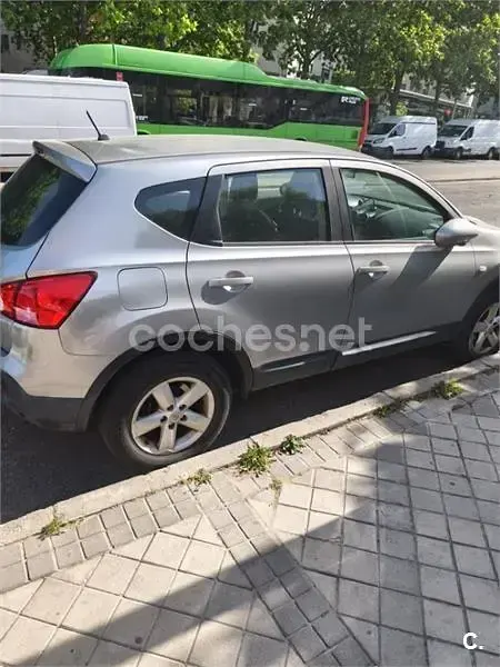 Usado Nissan Qashqai Acenta 115 CV (84 kW) 2008 Gris / plata SUV