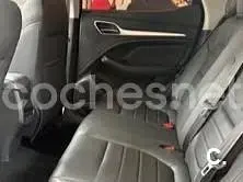 Usado MG ZS Luxury 111 CV (81 kW) 2024 Negro SUV