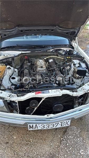 Usado Mercedes C230 197 CV (144 kW) 2000 Beige Berlina