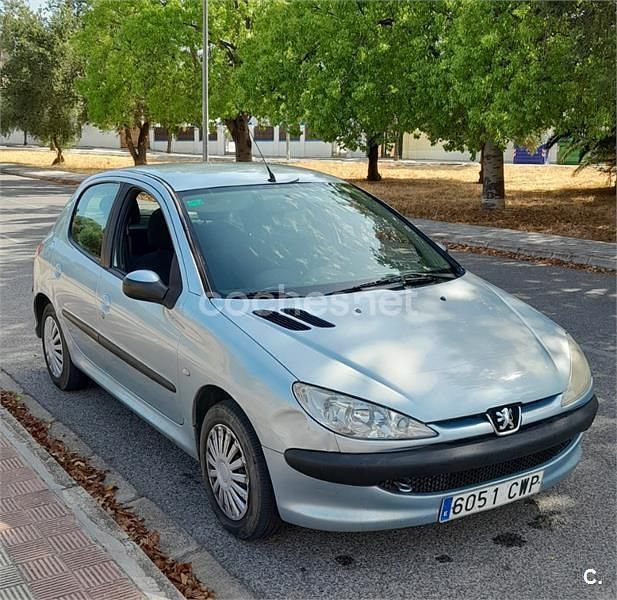 Azul Usado 2004 Peugeot 206 Berlina | 1700 € (Precio justo) - Imagen 1/4