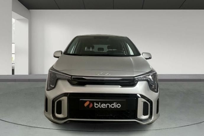 Usado Kia Picanto GT-Line 63 CV (46 kW) 2024 Plateado Utilitario
