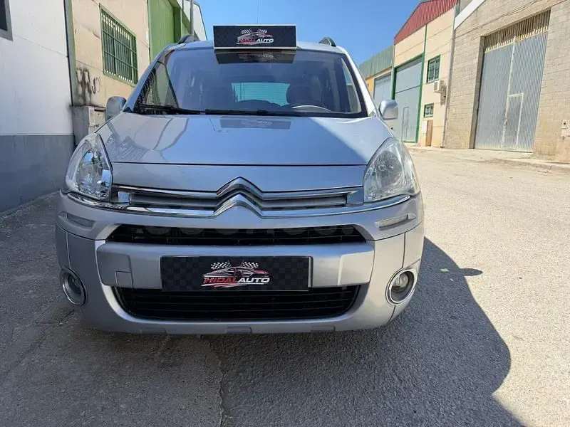 Usado Citroën e-Berlingo Seduction 115 CV (84 kW) 2013 Gris / plata Monovolumen