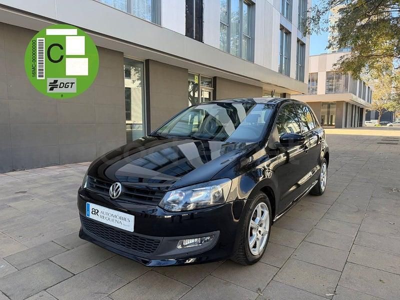 Usado VW Polo Advance 90 CV (66 kW) 2013 Negro Utilitario