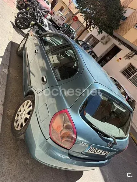 Usado Nissan Almera 98 CV (72 kW) 2003 Verde Berlina