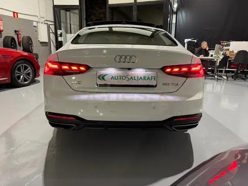 Usado Audi A5 Sportback S-Line 163 CV (119 kW) 2020 Blanco Utilitario