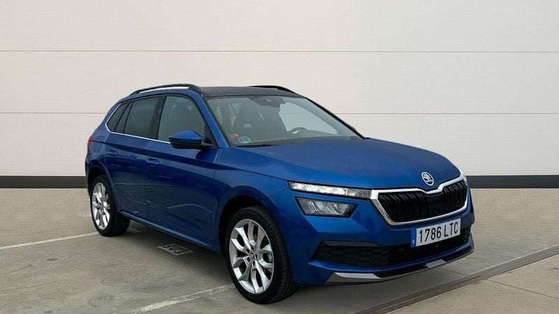 Usado Skoda Kamiq Sport 150 CV (110 kW) 2021 Azul SUV