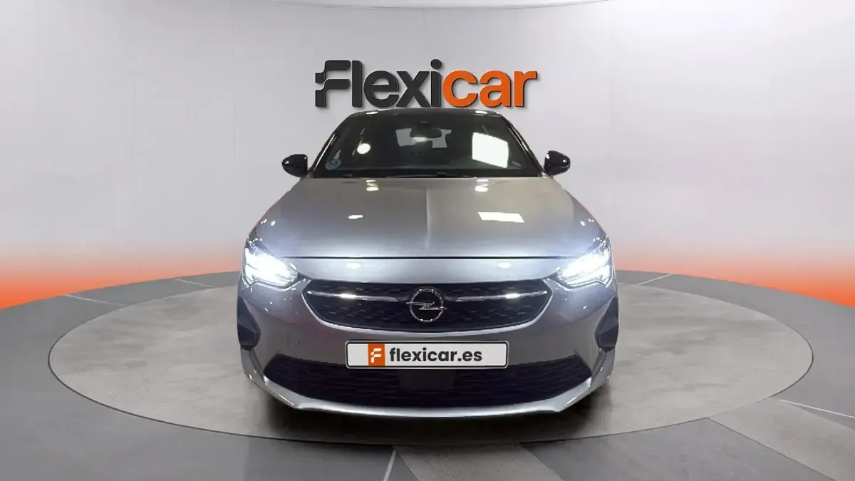 Usado Opel Corsa GS Line 101 CV (74 kW) 2022 Gris Utilitario