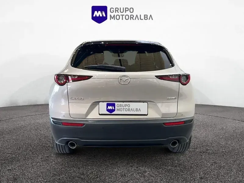 Usado Mazda CX-30 Exclusive-Line 186 CV (136 kW) 2025 Gris / plata SUV