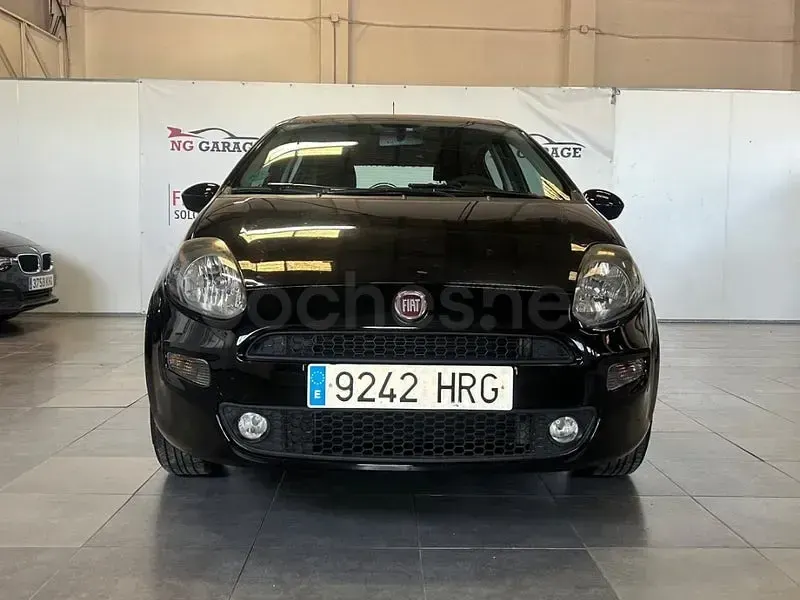 Usado Fiat Punto Lounge 69 CV (50 kW) 2013 Negro Utilitario