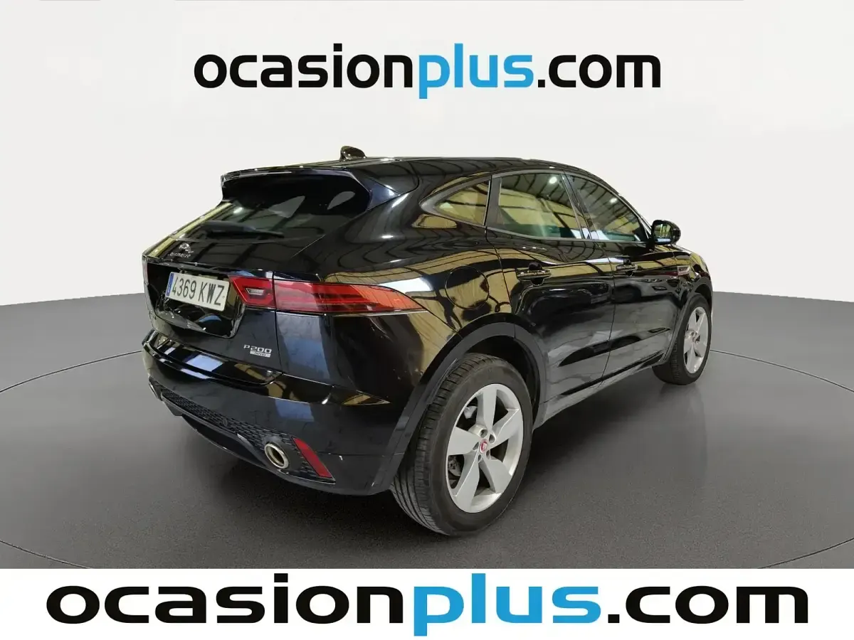 Usado Jaguar E-Pace R-Dynamic 200 CV (147 kW) 2019 Negro SUV