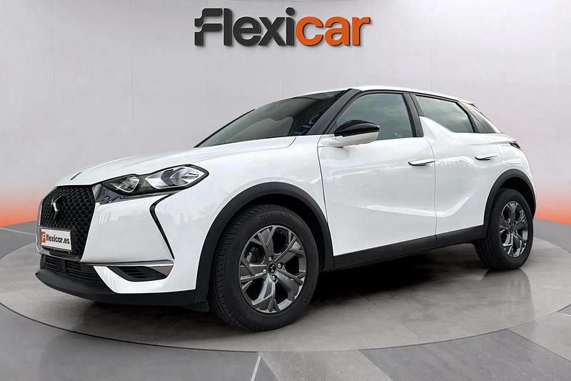 Usado DS Automobiles DS3 Bastille 100 CV (73 kW) 2023 Blanco