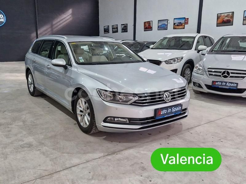 Gris / plata Usado 2015 VW Passat Familiar | 13.700 € (Precio justo) - Imagen 1/4