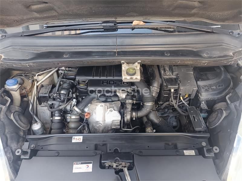 Usado Citroën Grand C4 Picasso Business Class 112 CV (82 kW) 2010 Gris / plata Monovolumen