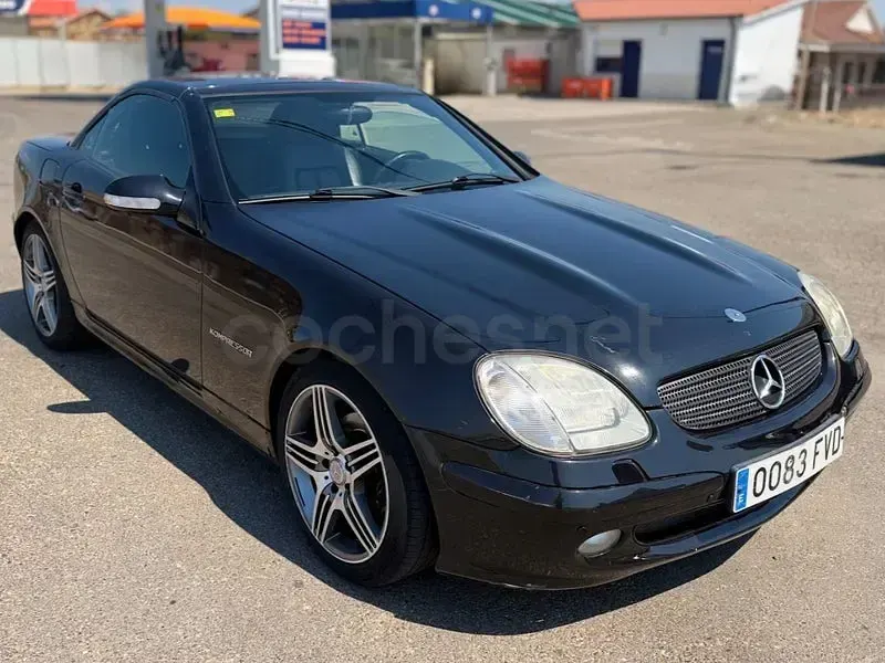 Usado Mercedes SLK200 163 CV (119 kW) 2002 Negro Descapotable