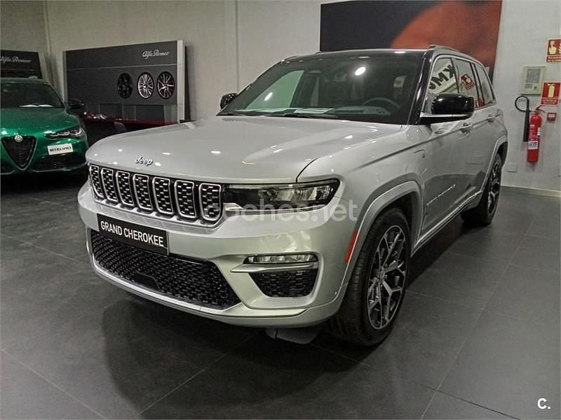 Nuevo Jeep Grand Cherokee Summit 381 CV (280 kW) 2025 Gris / plata SUV