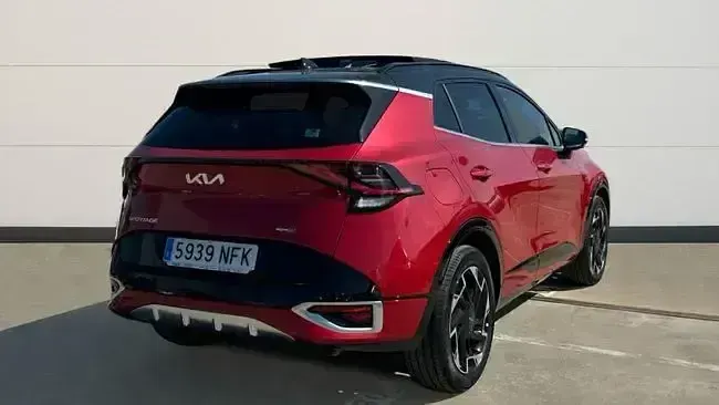 Usado Kia Sportage GT-Line 252 CV (185 kW) 2025 Rojo SUV