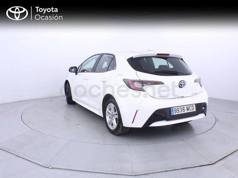 Usado Toyota Corolla Active 122 CV (89 kW) 2022 Blanco Berlina
