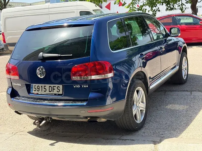 Usado VW Touareg 313 CV (230 kW) 2005 Azul SUV