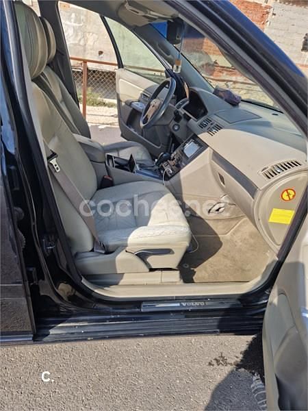 Usado Volvo XC90 Executive 163 CV (119 kW) 2004 Negro SUV