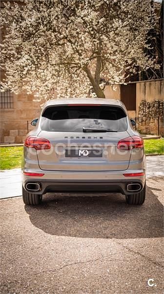 Usado Porsche Cayenne 262 CV (192 kW) 2016 Gris / plata SUV