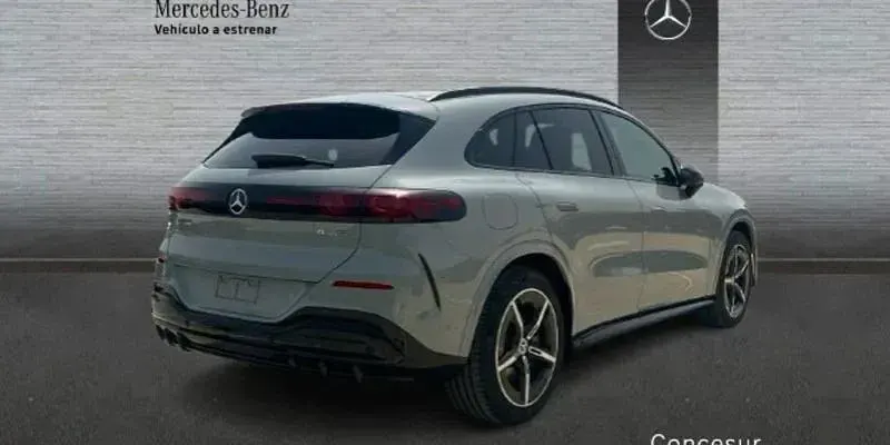 Nuevo Mercedes GLC400d 359 kW (489 CV) 2026 Gris SUV