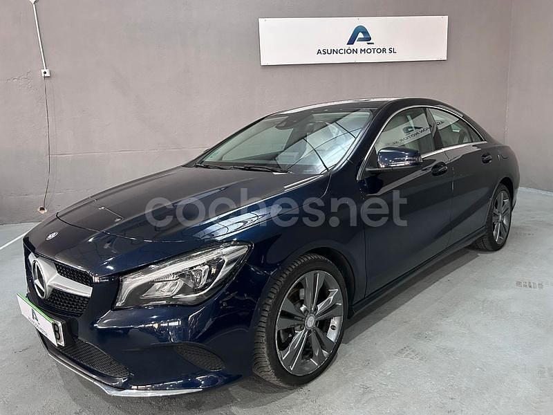 Usado Mercedes CLA220 177 CV (130 kW) 2017 Azul Berlina