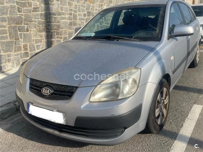 Gris / plata Usado 2006 Kia Rio Active Berlina | 3400 € (Super precio) - Imagen 1/3
