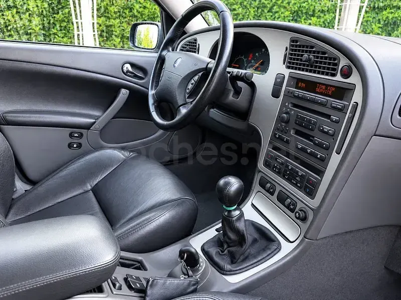 Usado Saab 9-5 Aero 250 CV (183 kW) 2003 Gris / plata Familiar