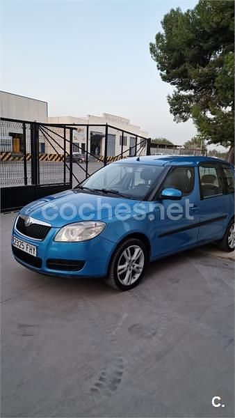 Usado Skoda Roomster 86 CV (63 kW) 2006 Azul Monovolumen
