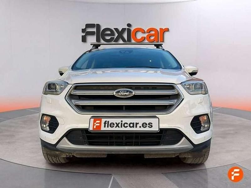 Usado Ford Kuga ST-Line 150 HP (110 kW) 2018 Branco SUV