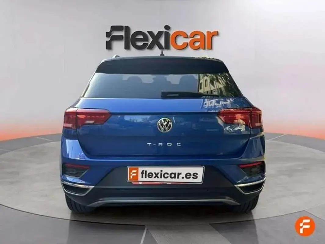 Usado VW T-Roc Advance 116 CV (85 kW) 2018 Azul SUV