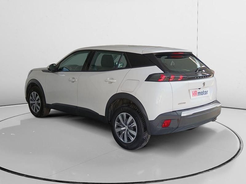 Usado Peugeot 2008 Active 110 CV (80 kW) 2021 Blanco SUV