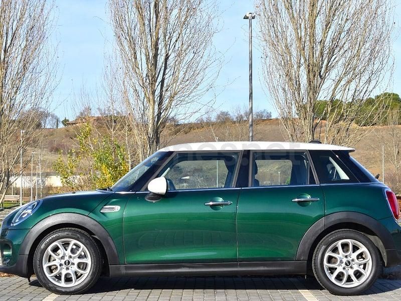Usado Mini Cooper 136 CV (100 kW) 2018 Verde Utilitario