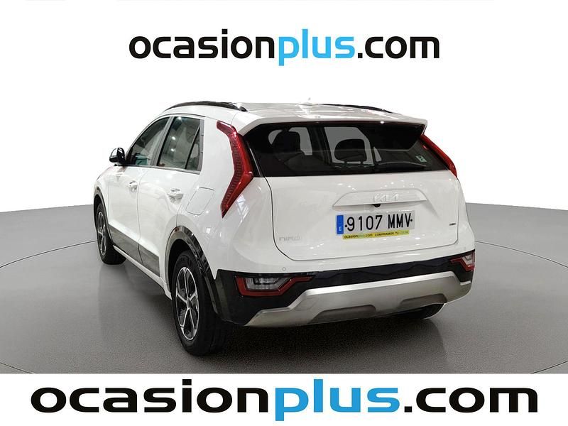 Usado Kia Niro 141 HP (103 kW) 2024 Branco SUV