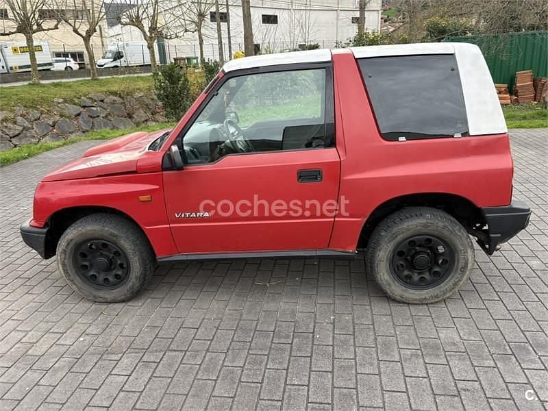 Usado Suzuki Vitara 68 CV (50 kW) 1996 Rojo SUV