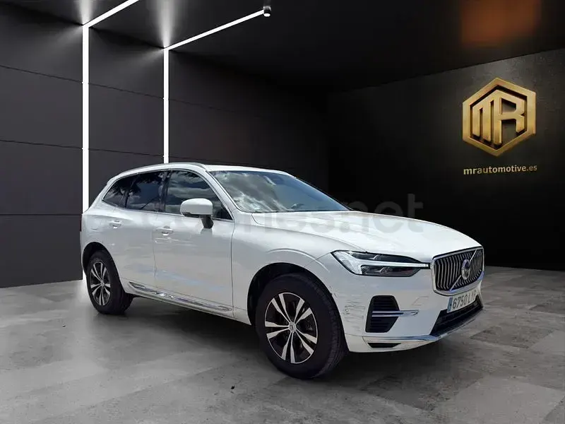 Usado Volvo XC60 Inscription 340 CV (250 kW) 2022 Blanco SUV