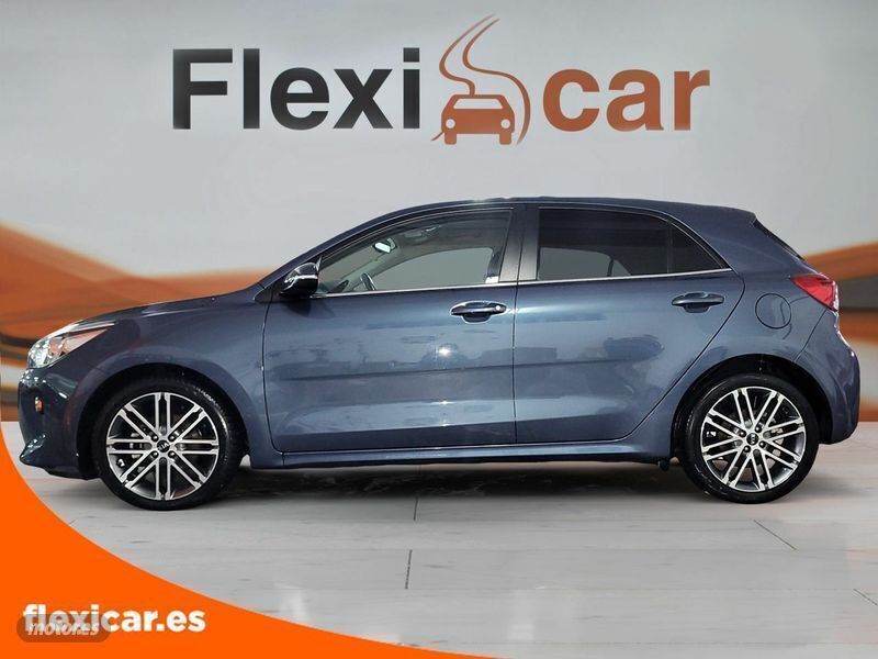 Usado Kia Rio 90 CV (66 kW) 2018 Gris Berlina