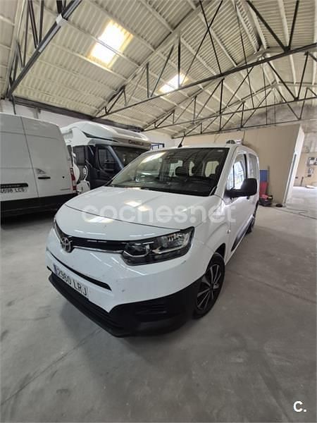 Usado Toyota Proace City City 102 CV (75 kW) 2020 Blanco Monovolumen