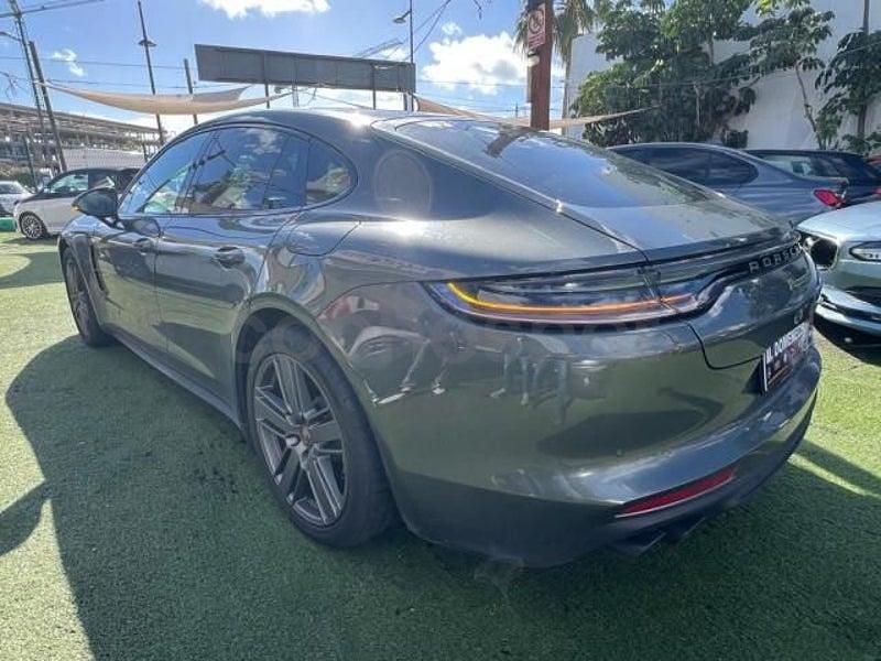 Usado Porsche Panamera 4 462 CV (339 kW) 2023 Gris / plata Berlina