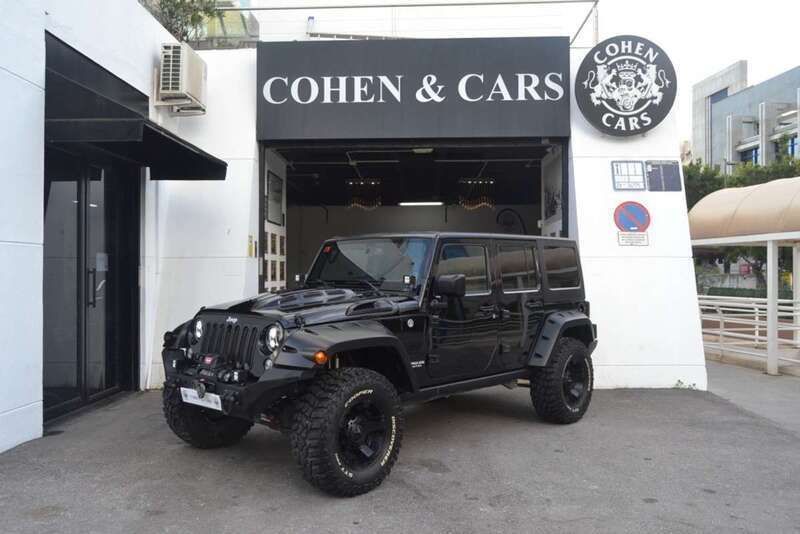 Negro Usado 2016 Jeep Wrangler Unlimited Rubicon SUV | 51.900 € - Imagen 1/4