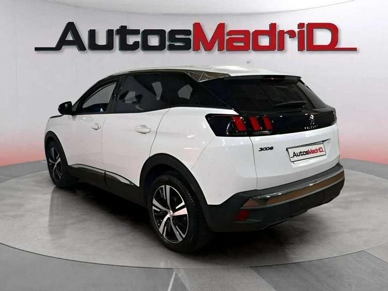 Usado Peugeot 3008 Allure 131 CV (96 kW) 2018 Blanco SUV