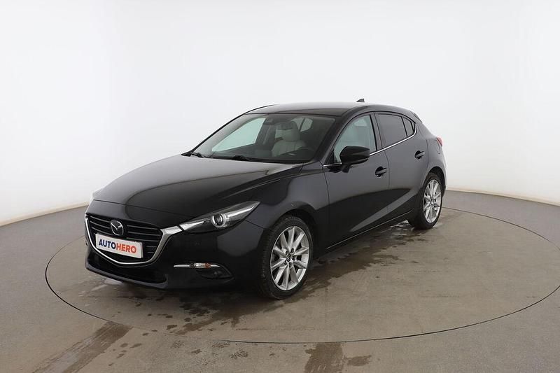 Negro Usado 2018 Mazda 3 Utilitario | 16.199 € (Precio justo) - Imagen 1/3